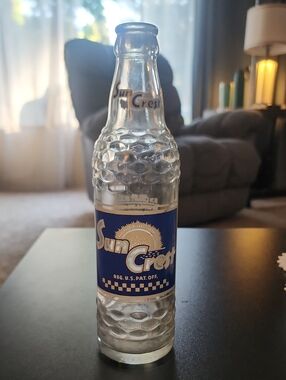 Vintage Sun Crest King Size Glass Soda Bottle ACL - Atlanta GA  10 oz